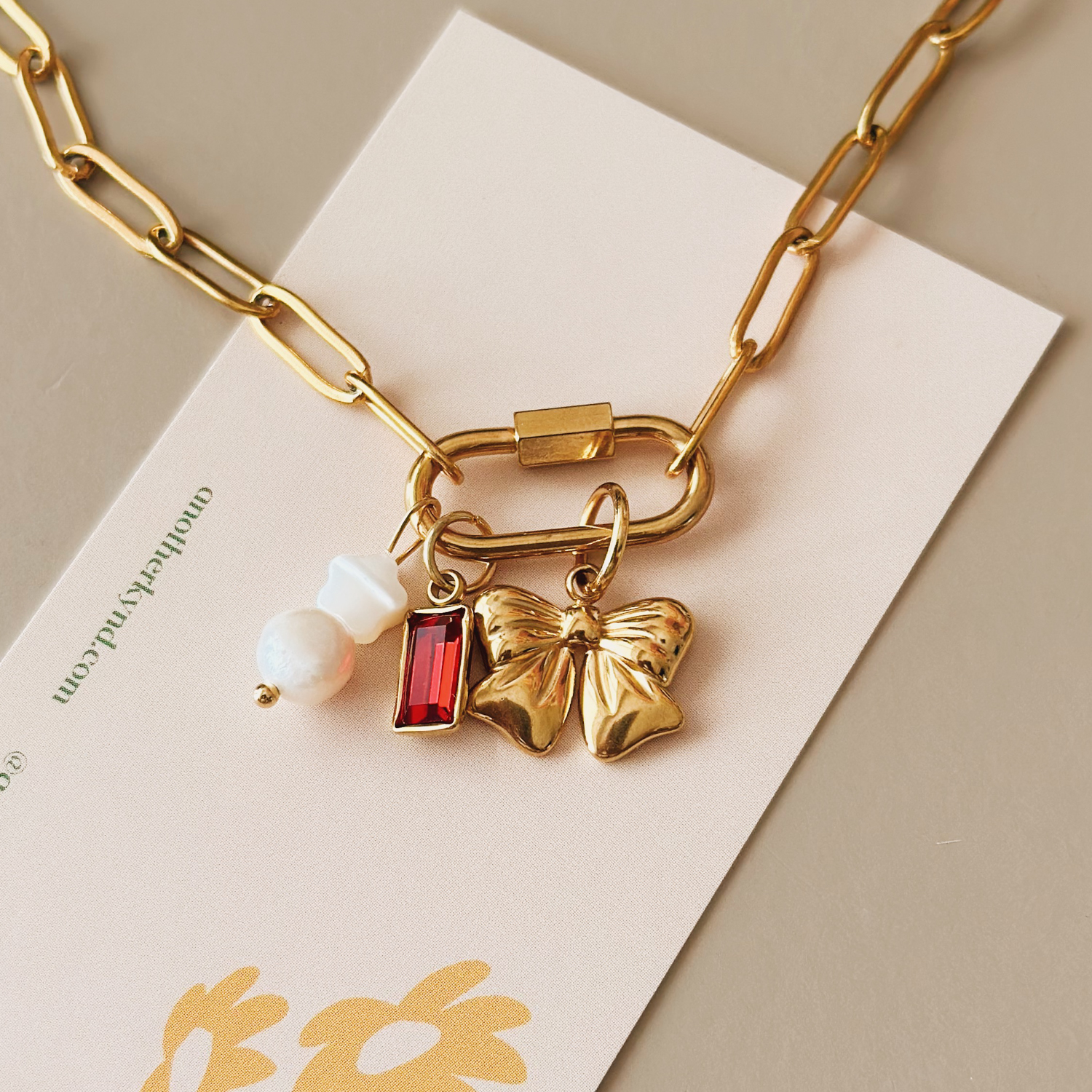 Loop lock - Gold charm bracelet (Ballet) - a–kynd.